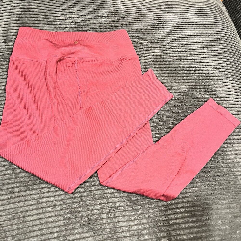 Spiritual Gangster Women's Pink Ribbed Leggings Size M/L Stick Waist EUC
